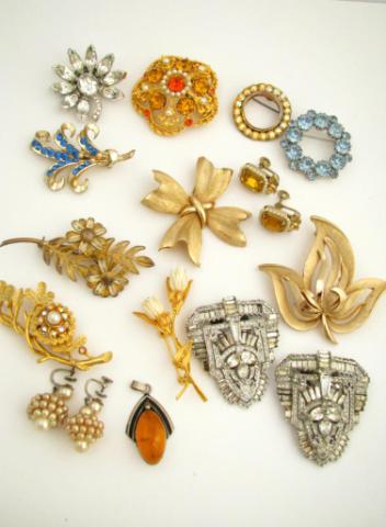 Appraisal: Group of costume jewelry including pair of Coro earrings with