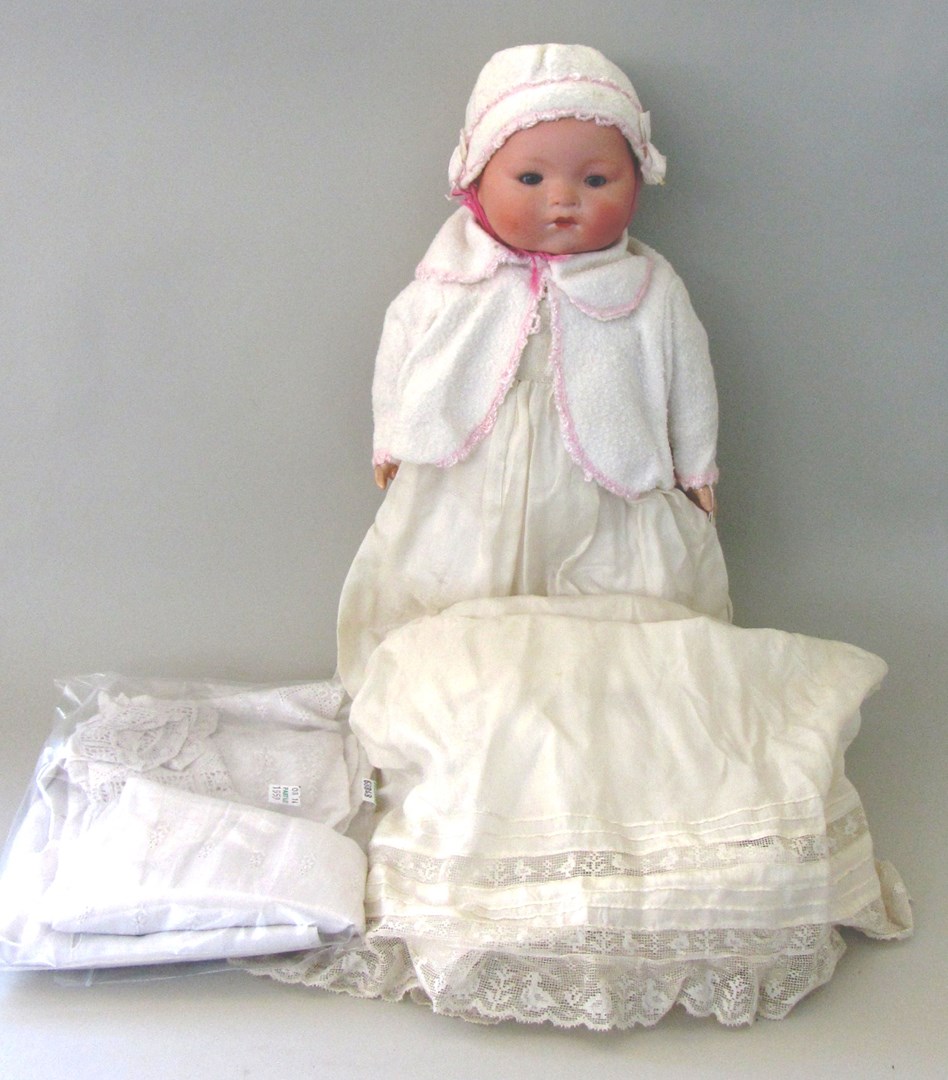 Appraisal: An Armand Marseille bisque head child doll c with painted