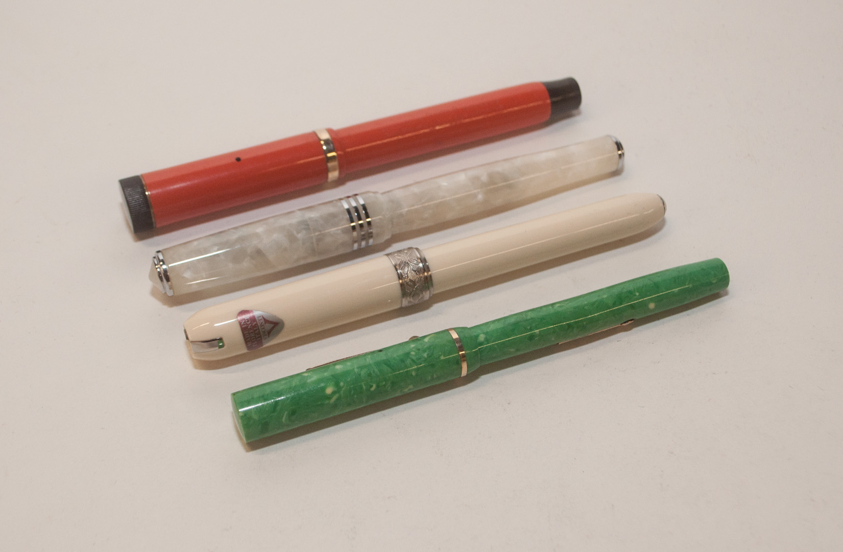 Appraisal: Four assorted fountain pens includes Parker Visconti and Joffe last