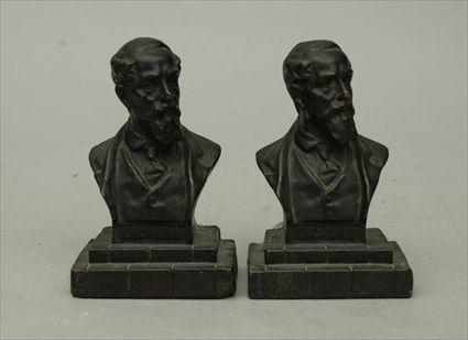 Appraisal: Pair of Composite Bookends