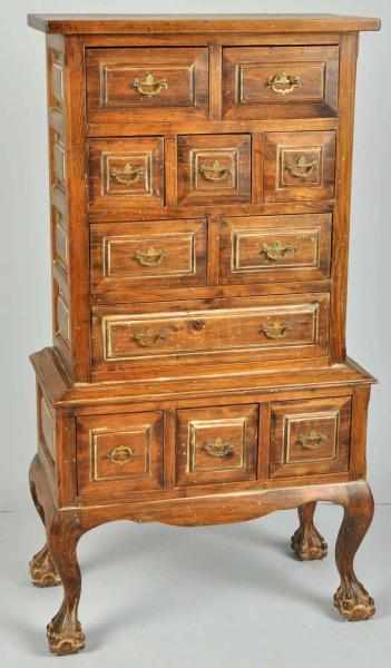 Appraisal: -Drawer Dovetailed Chest Description Circa Condition Excellent Size - x