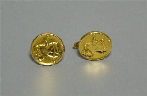 Appraisal: VAN CLEEF ARPELS LIBRA CUFFLINKS Fashioned in k gold as