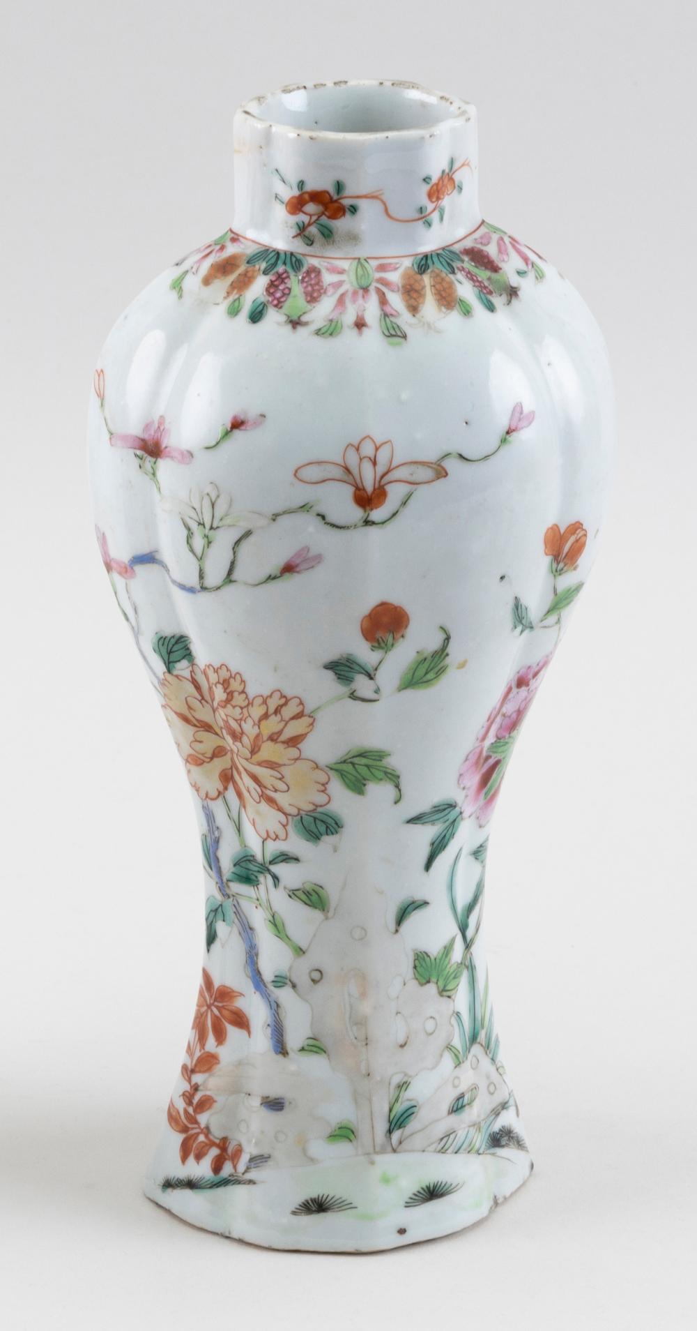 Appraisal: CHINESE FAMILLE ROSE PORCELAIN GARNITURE VASE TH CENTURY HEIGHT CHINESE