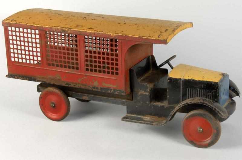 Appraisal: Pressed Steel Buddy L Express Lines Truck Toy Description American