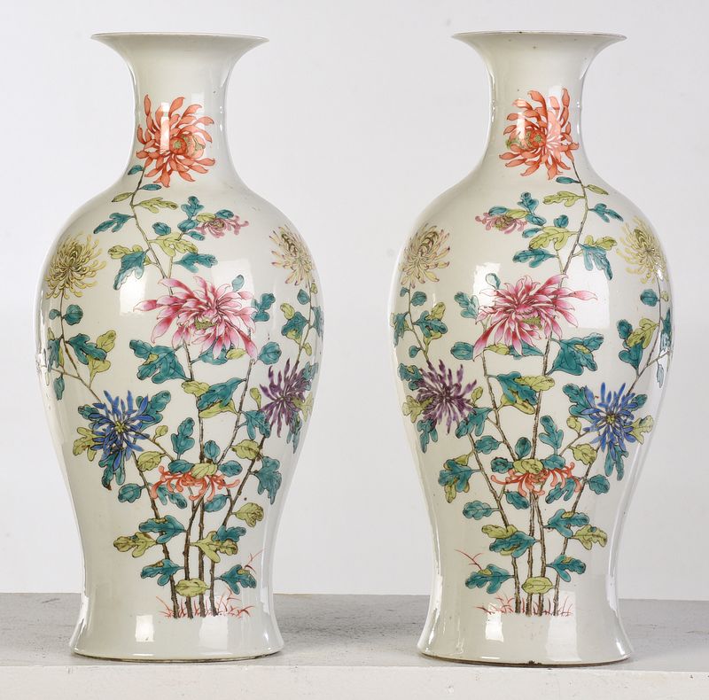 Appraisal: Pair Chinese Famille Rose Chrysanthemum Vases Qing dynasty porcelain baluster