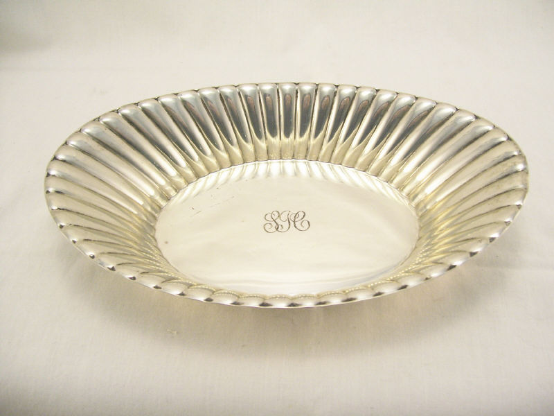 Appraisal: Reed Barton Sterling Bread Tray Oval ribbed design bread tray