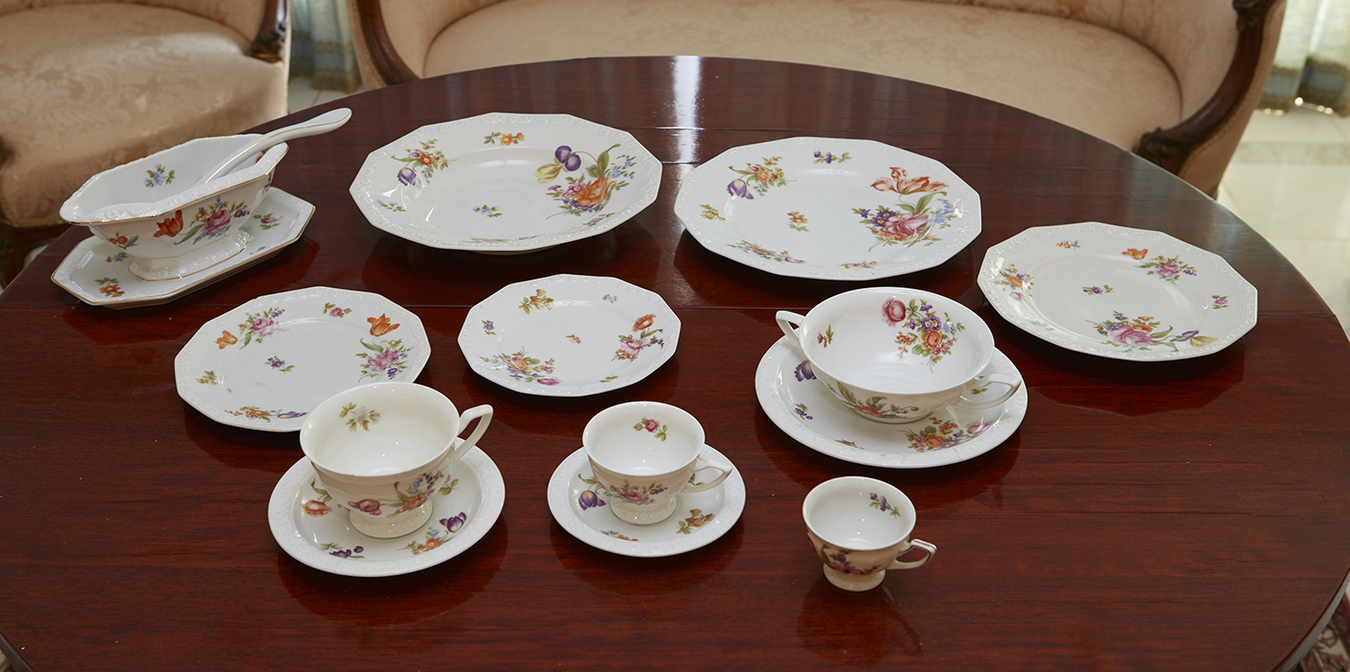 Appraisal: A LARGE ROSENTHAL PORCELAIN DINNER SERVICE Including various serving dishes