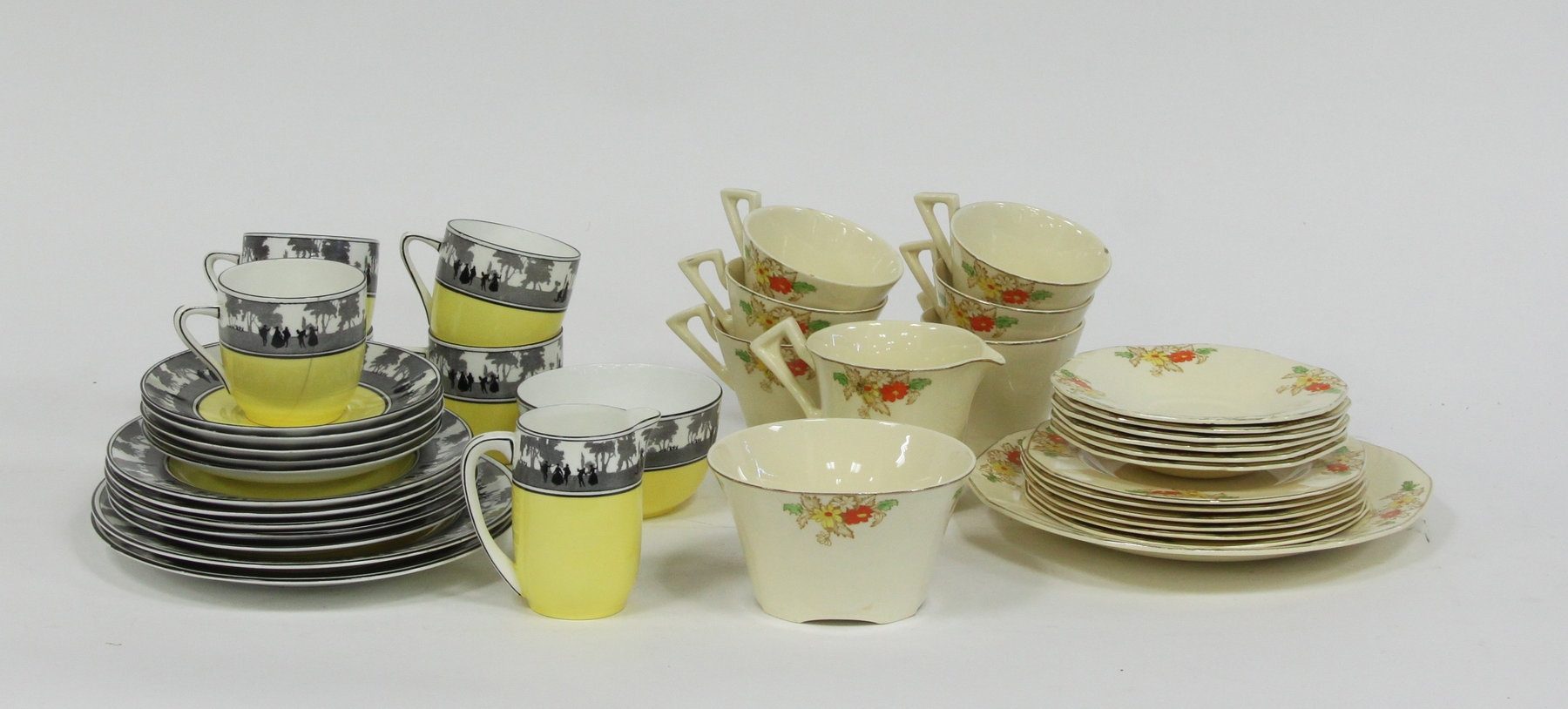 Appraisal: A Foley china Regency Silhouette pattern tea service of nineteen