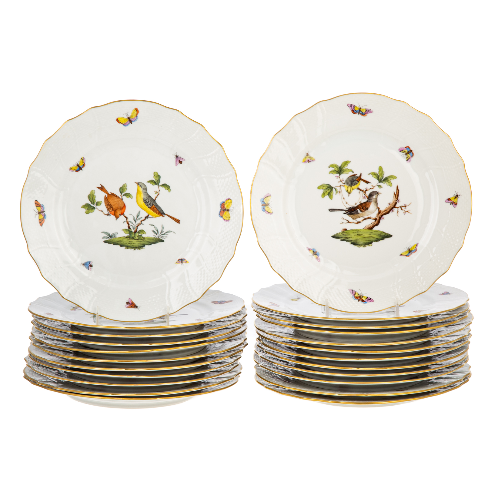 Appraisal: HEREND ROTHSCHILD BIRD DINNER PLATE in Diam