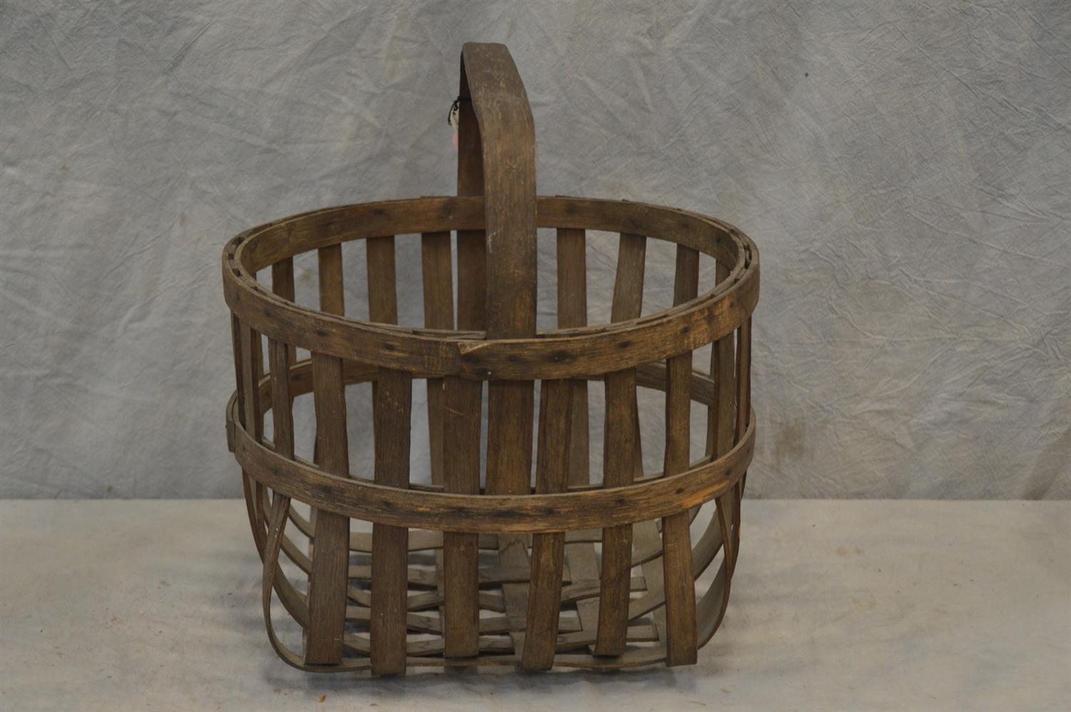 Appraisal: Slatted basket Pennsylvania mint condition probably used for potato rinsing