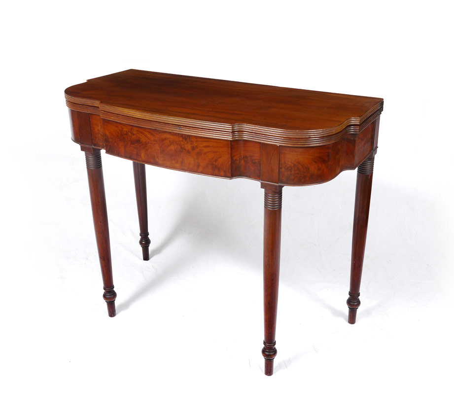 Appraisal: MAHOGANY LIFT TOP GAME TABLE th century lift top on