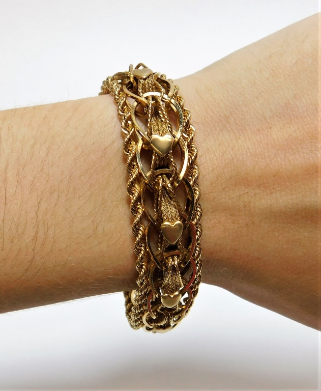 Appraisal: G K GOLD BRAIDED ROPE HEART BRACELET United States Circa