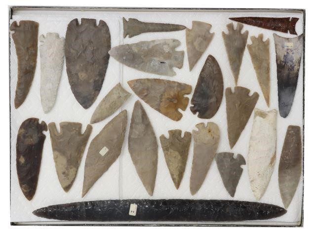 Appraisal: lot of Modern arrowheads projectile heads and more largest approx