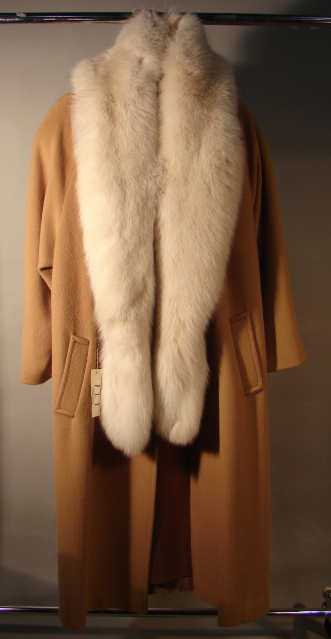 Appraisal: Full length wool coat - camel color White fur collar