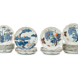 Appraisal: A Set of Twenty-One Japanese Export Porcelain Shallow Bowls Late