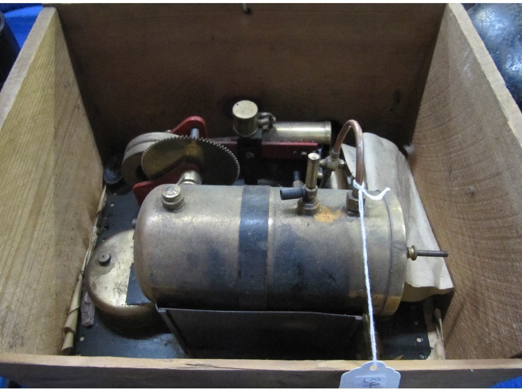 Appraisal: Bowman model engine no in original crate