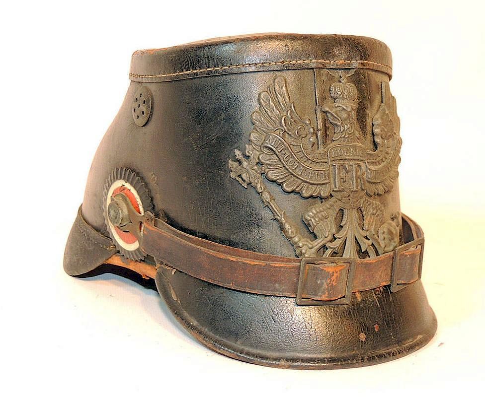 Appraisal: Prussian World War-I Jager Shako Black leather with side air