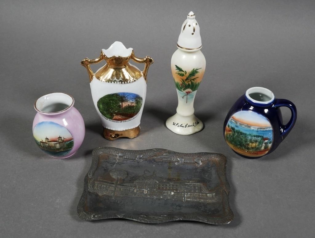 Appraisal: Contains small Palm Beach vases - Hotel Alba Garden of