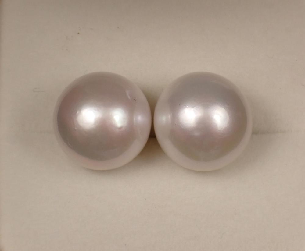 Appraisal: PAIR OF AUSTRALIAN SOUTH SEA PEARL EAR STUDS each mm