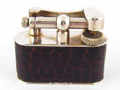 Appraisal: A classic large Dunhill table cigarette lighter with crocodile skin