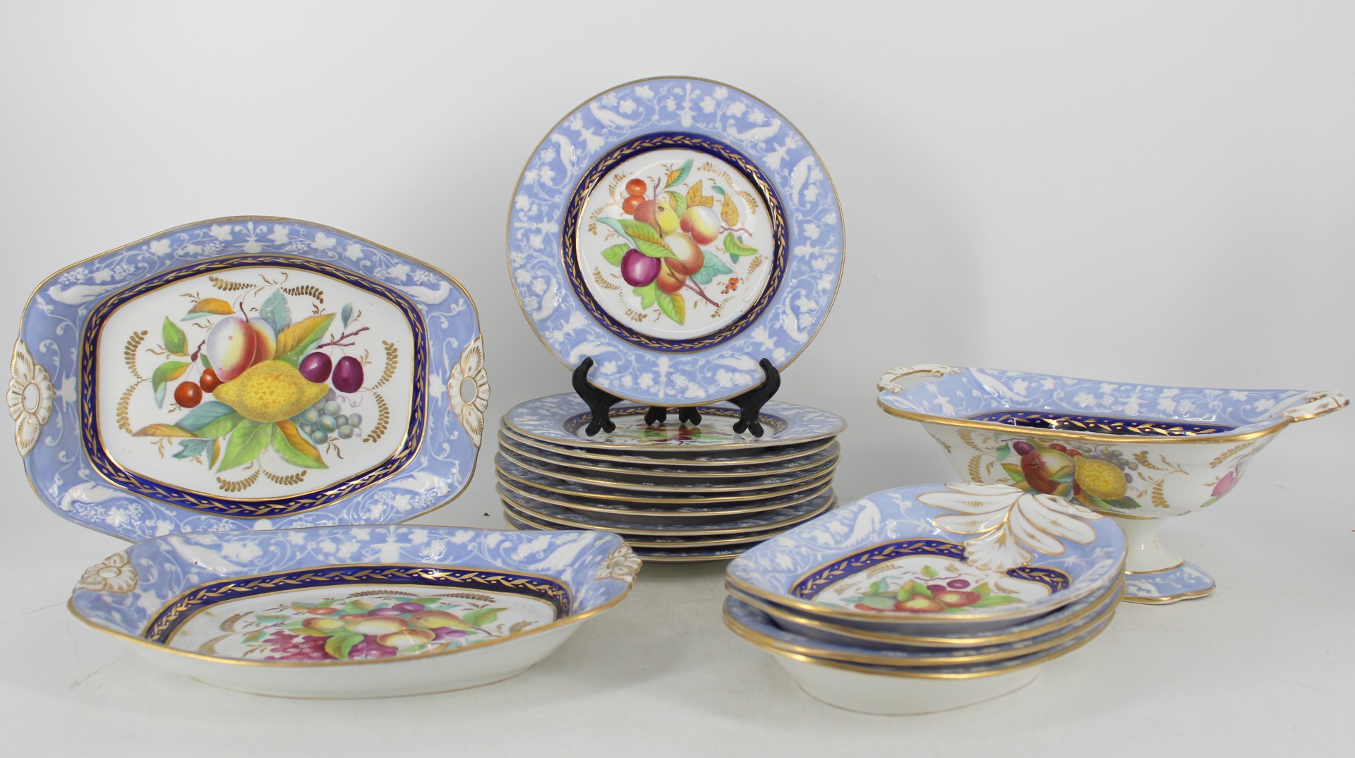 Appraisal: A NEWHALL PORCELAIN PART DESSERT SERVICE PCS With varied fruit