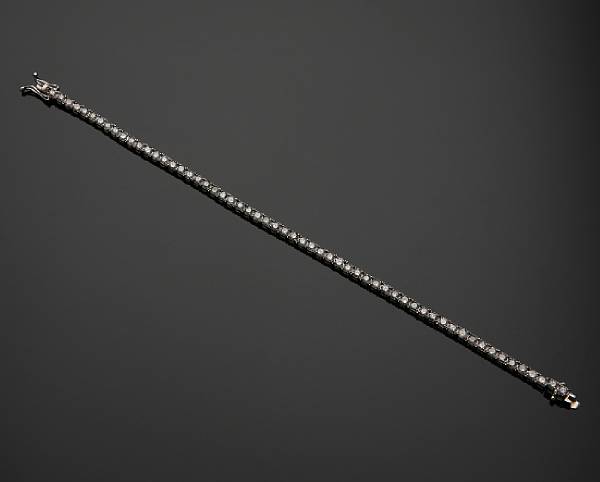 Appraisal: A diamond and k white gold tennis bracelet estimated total