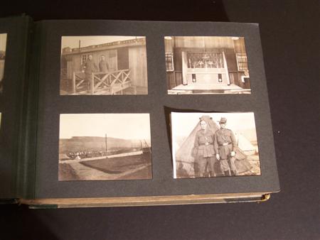 Appraisal: World War I - Australian military c photographs in total