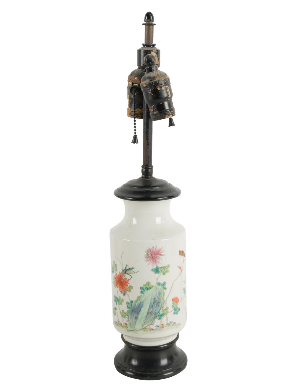 Appraisal: CHINESE PORCELAIN VASEmounted as a table lamp Condition working condition