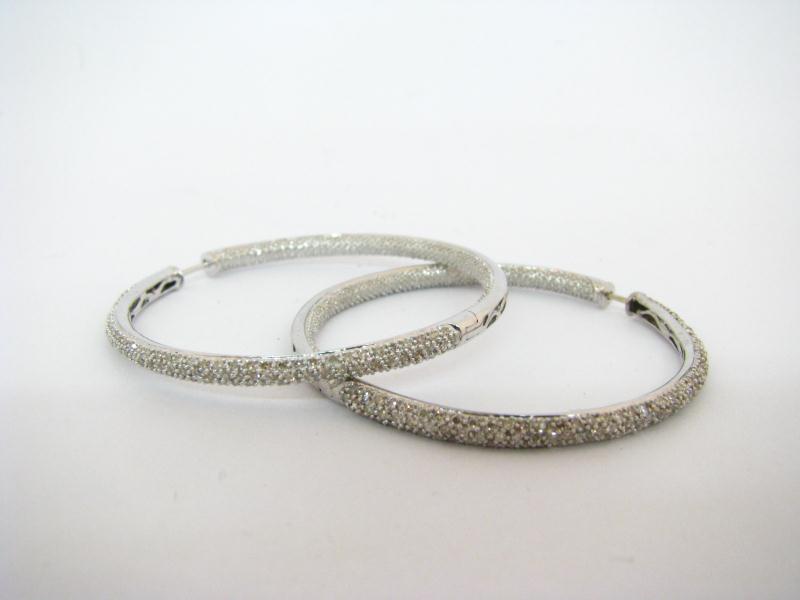 Appraisal: Lady's K White Gold Diamond Hoop Earrings