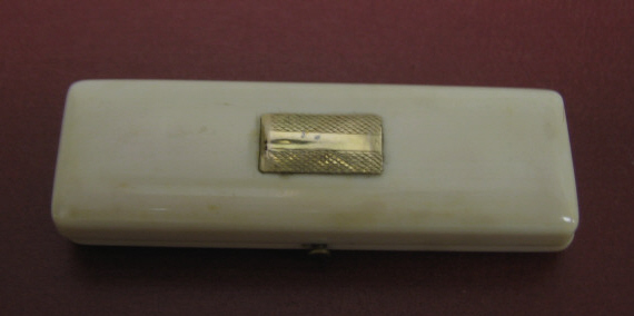 Appraisal: GEORGIAN IVORY TOOTHPICK BOX Rectangular with vermeil vacant medallion mounted