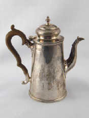 Appraisal: A silver bachelor's coffee pot in the Georgian style with