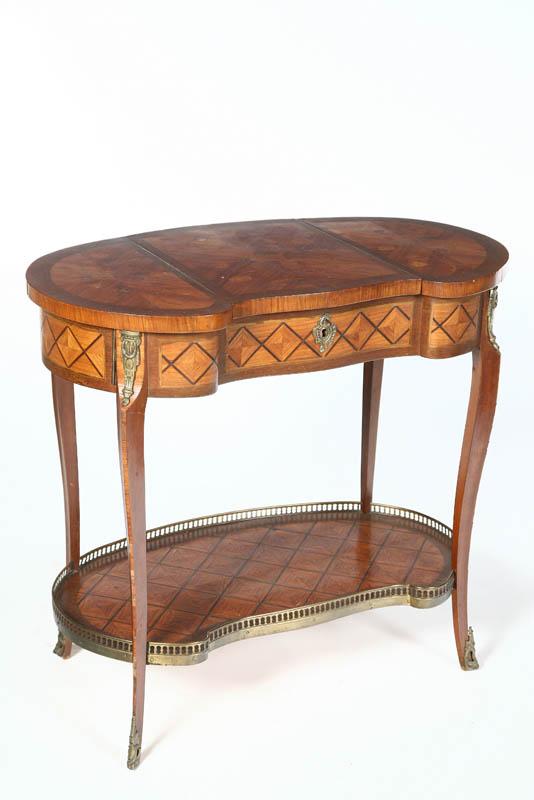 Appraisal: ART NOUVEAU DRESSING TABLE Probably European early th century mixed