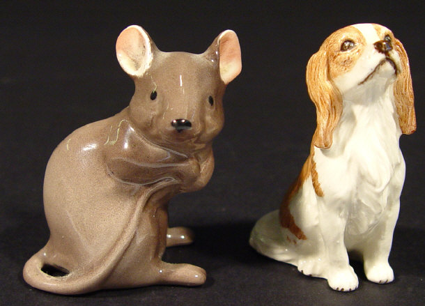 Appraisal: Hand painted Beswick spaniel and a Beswick mouse both with