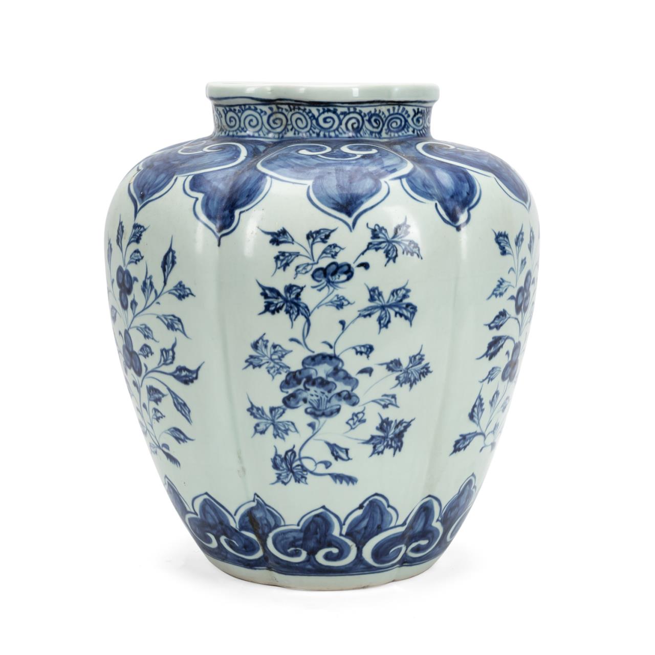 Appraisal: CHINESE BLUE AND WHITE LOBED VASE Chinese blue and white