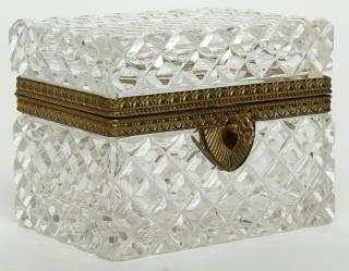 Appraisal: Cut Crystal Ormolu Box Geometric diamond pattern with egg and