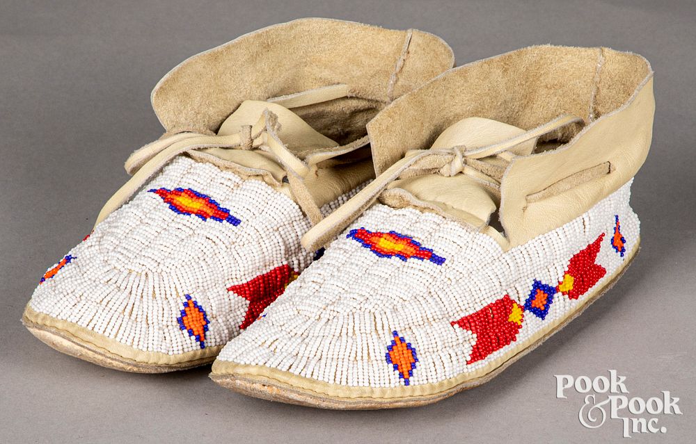 Appraisal: Sioux Indian beaded moccasins Sioux Indian beaded moccasins ca l