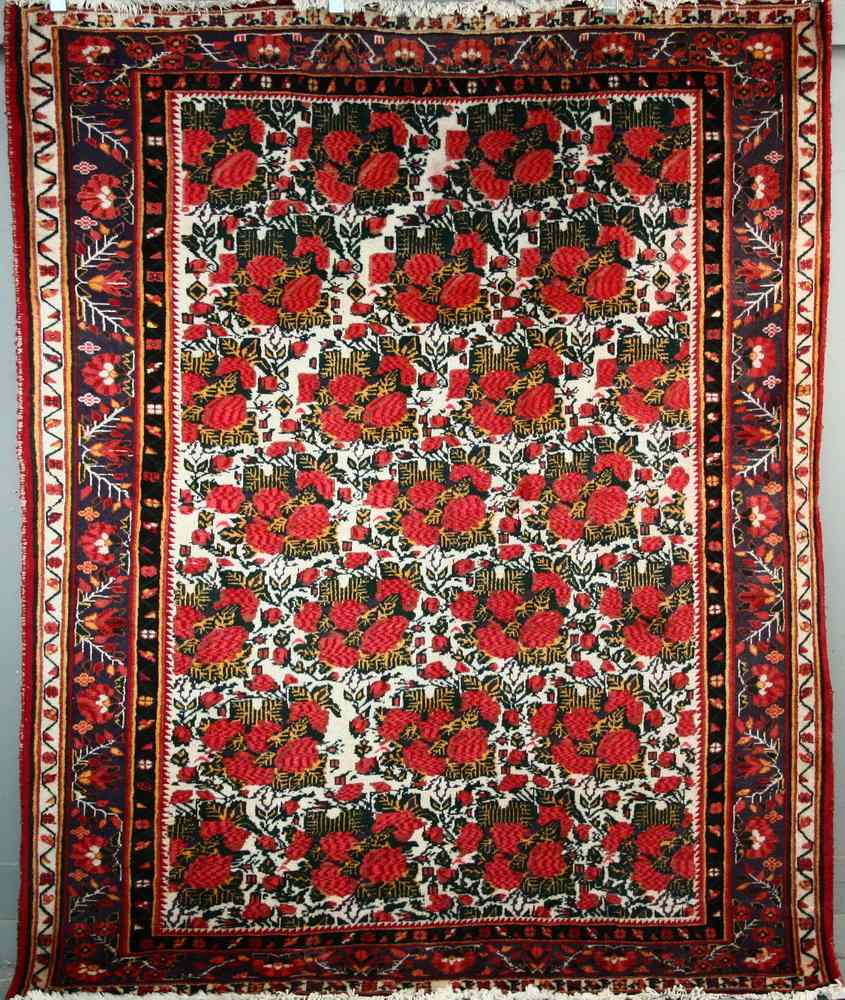 Appraisal: RUG - ' '' x ' '' - Area rug