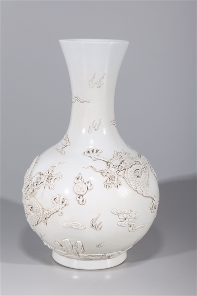 Appraisal: Chinese porcelain vase with dragons and flaming pearl design with