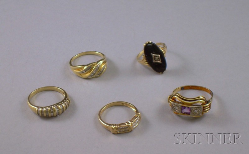 Appraisal: Five kt Gold and Diamond Rings