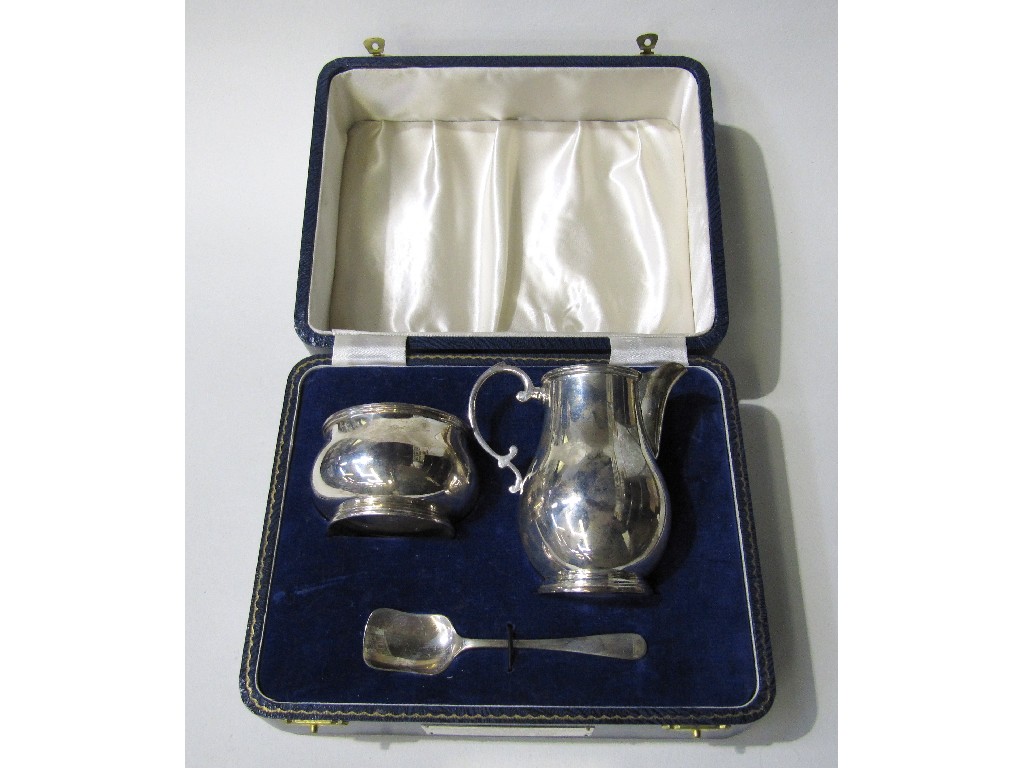 Appraisal: Cased silver cream and sugar with server Birmingham