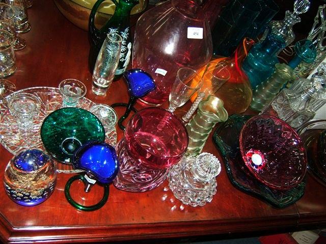 Appraisal: A collection of various art glass including vases jugs and