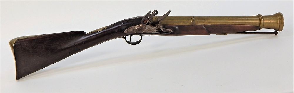 Appraisal: Whitney Brass Barrel Blunderbuss Ireland C early rh century Walnut