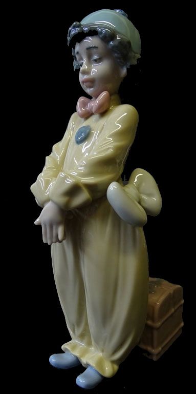 Appraisal: Lladro Pierrot in Love Porcelain Lladro Pierrot in Love Porcelain