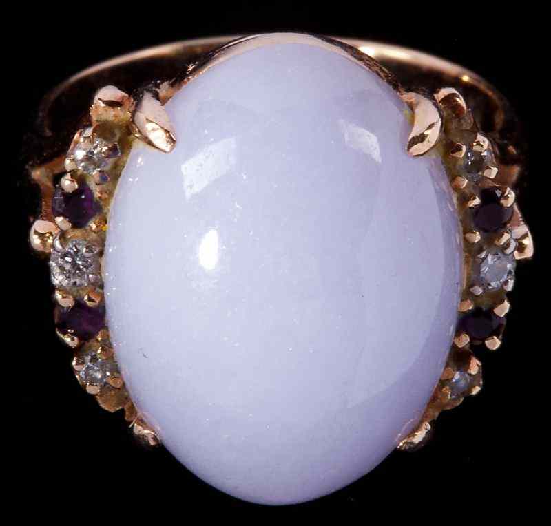 Appraisal: Lavender Jade Garnet and Diamond Ringset in the center with