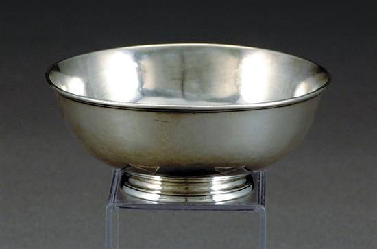 Appraisal: Fine Arts Crafts silver bowl Arthur Stone circa - under-turned