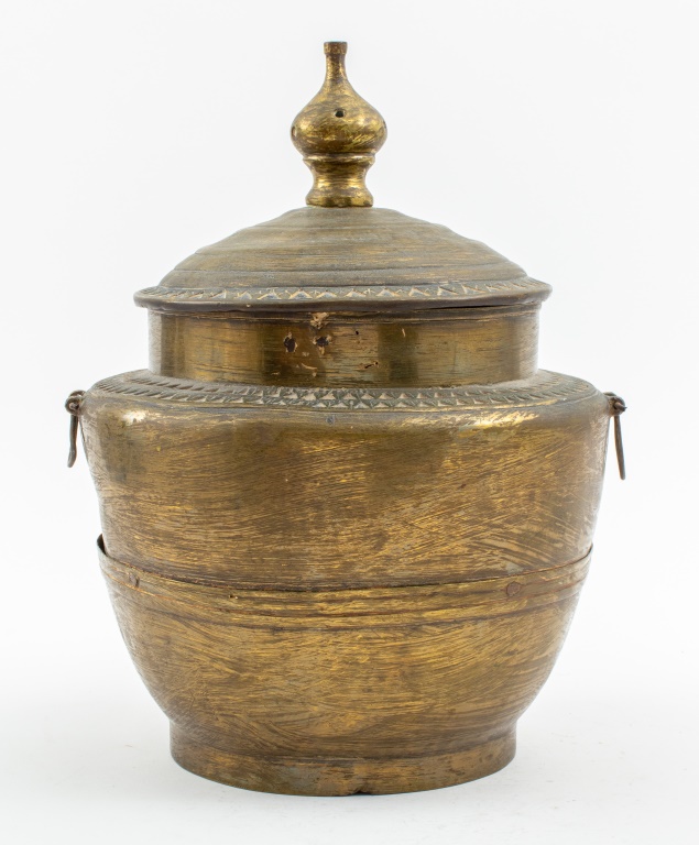 Appraisal: CHINESE BRASS COVERED POT WITH TRIANGULAR MOTIFS Chinese brass covered