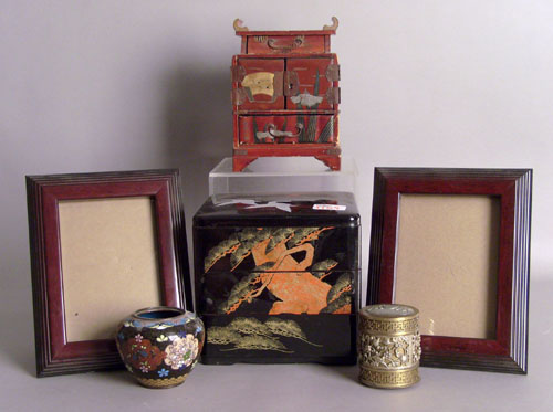 Appraisal: Chinese tableware to include cloisonne lacquer etc