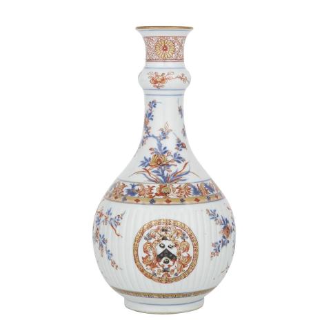 Appraisal: An Extremely Rare Chinese Export Imari Guglet Kangxi Period Circa