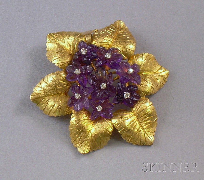 Appraisal: kt Gold and Carved Amethyst Floriform Pendant Brooch Greece