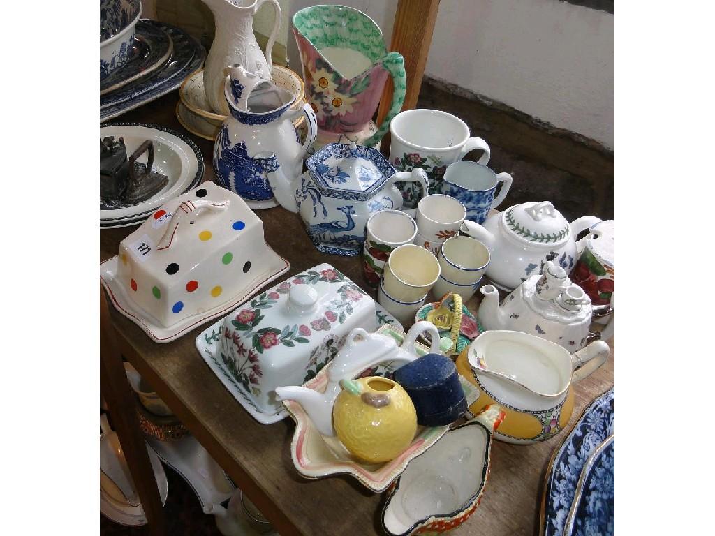 Appraisal: A collection of ceramics including a Wedgwood blue and white